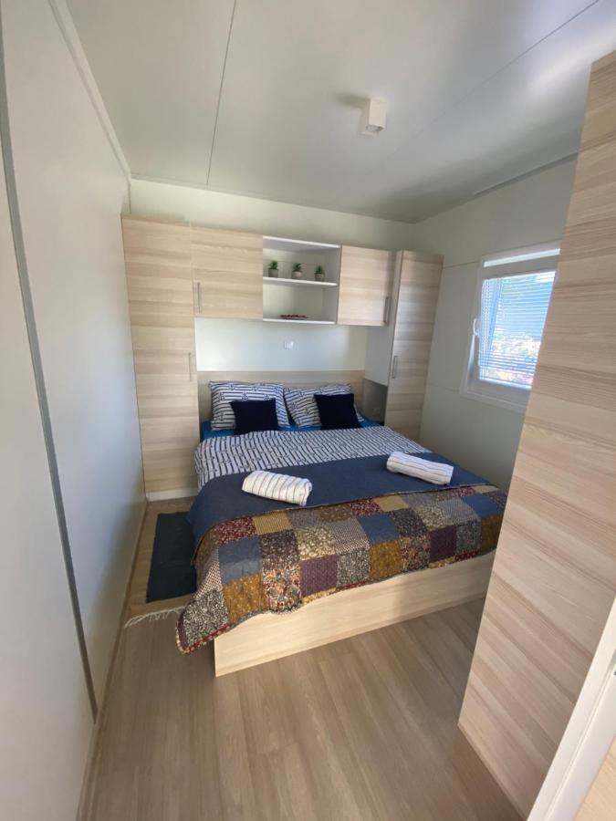 Amore Del Mare, Seaside Family Pace, Free Parking And Wifi In Camp Dalmatino Drage Eksteriør billede